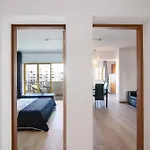 Apartment Da Rocha I *