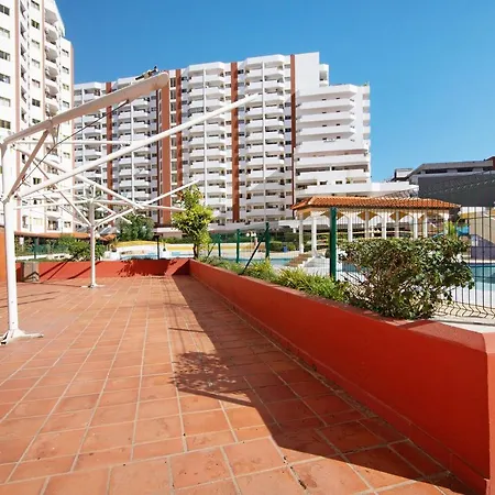 Apartment Da Rocha I *